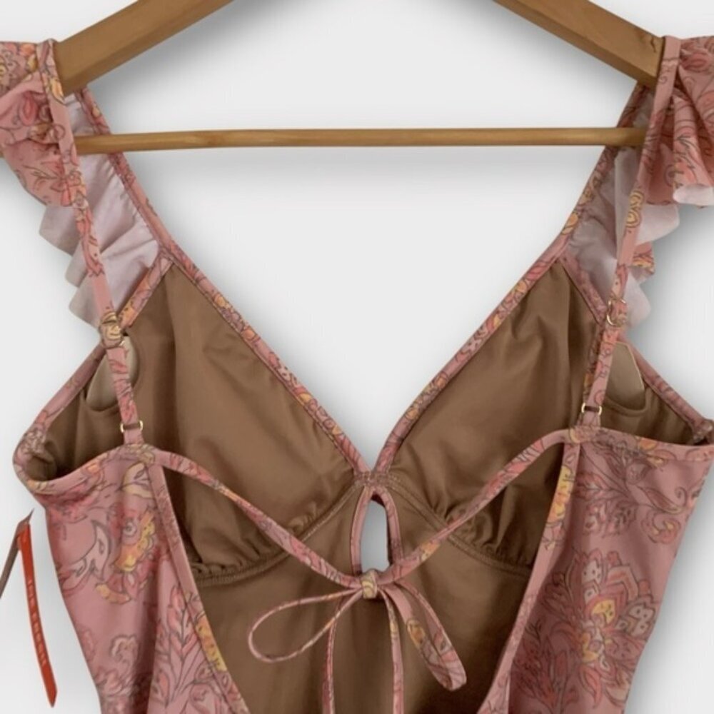 Joe Fresh x Roxy Earle Floral Ruffle Swimsuit - Picture 4 of 7